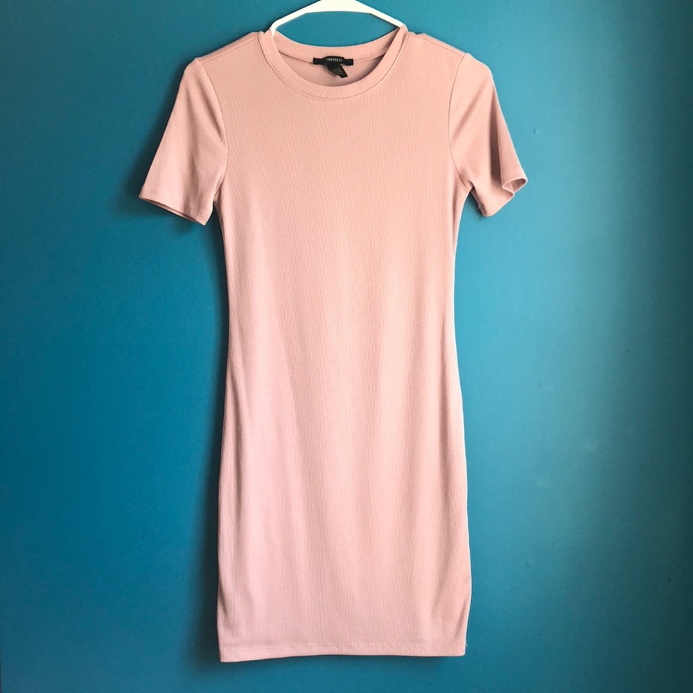 Forever 21 ribbed pink T-shirt dress